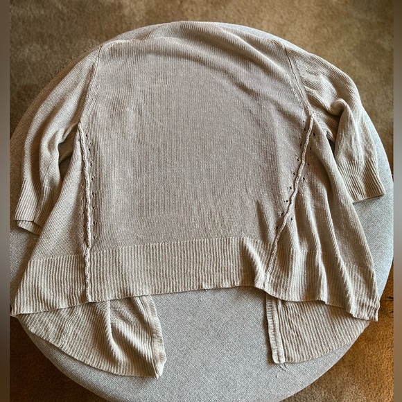 J.Jill open cardi. Size XS. Good condition. Cute side details. - Picture 5 of 5